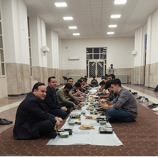 برگزاری مراسم افطاری دانشجویان بسیجی دانشکده علوم پیراپزشکی