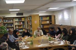 برگزاری جلسه تحلیل و بررسی کتاب «بیوشیمی کبد» در دانشکده پیراپزشکی