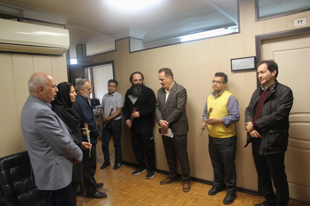 تجلیل از کارکنان واحد مالی و حسابداری همزمان با ۱۵ آذر، روز حسابدار