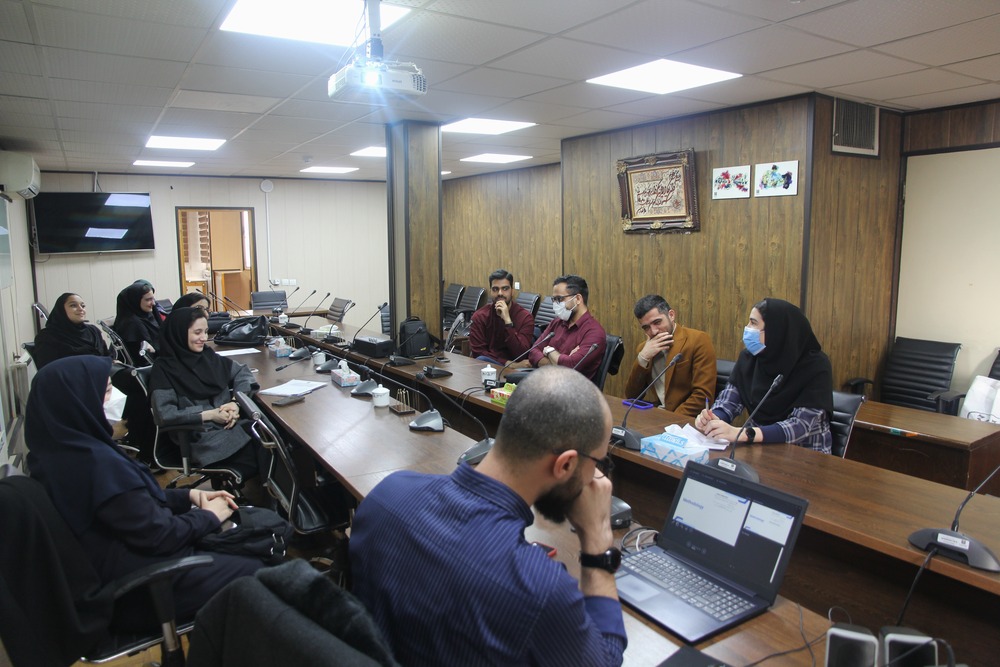 برگزاری ژورنال کلاب گروه آموزشی هوشبری با ارائه حسین بهمنیار