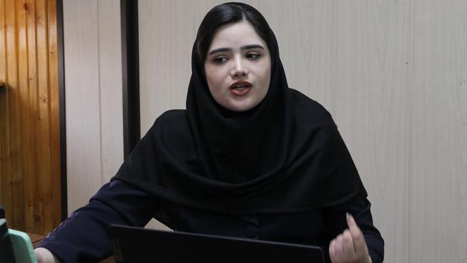 برگزاری ژورنال کلاب گروه کتابداری و اطلاع رسانی پزشکی با ارائه پریا امیری 