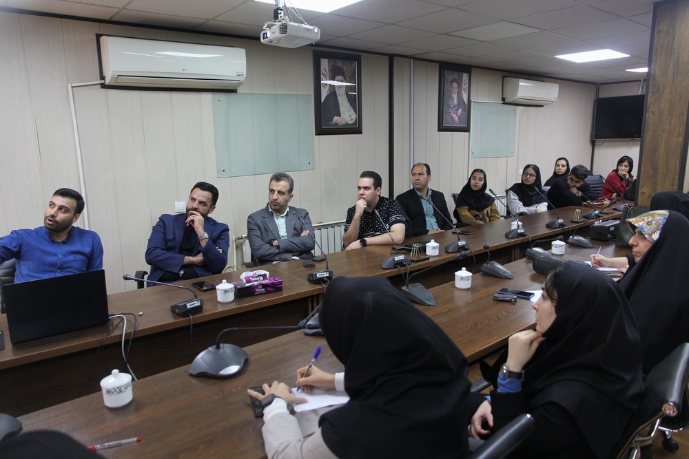 برگزاری ژورنال کلاب گروه آموزشی هماتولوژی آزمایشگاهی و علوم انتقال خون با ارائه اشکان شعبان نژاد