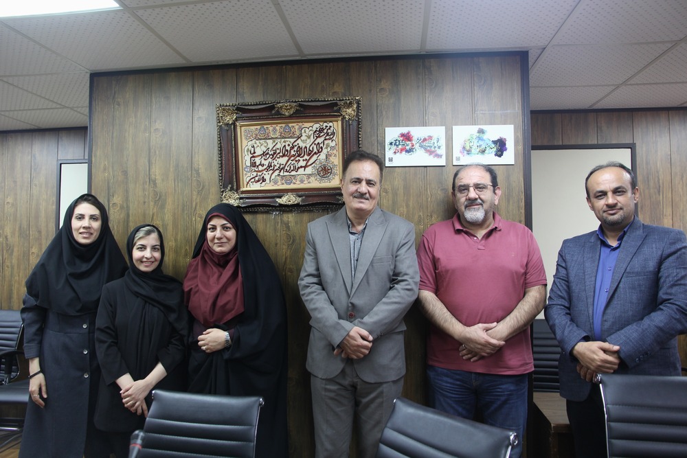 «گامی نو در آموزش کتابداران پزشکی؛ از کتابخانه تا بالین بیمار»