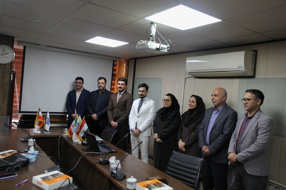دفاع از پایان نامه یاسر عامر عبد العتابی دانشجوی کارشناسی ارشد رشته تکنولوژی هوشبری دانشکده پیراپزشکی
