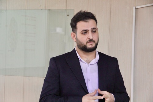 hesis Defense by International Student Bevar Osman Hassan Bevar Osman Hassan, an international Masters student in Medical Laboratory Hematology and Transfusion Science at the School of Allied Medical Sciences